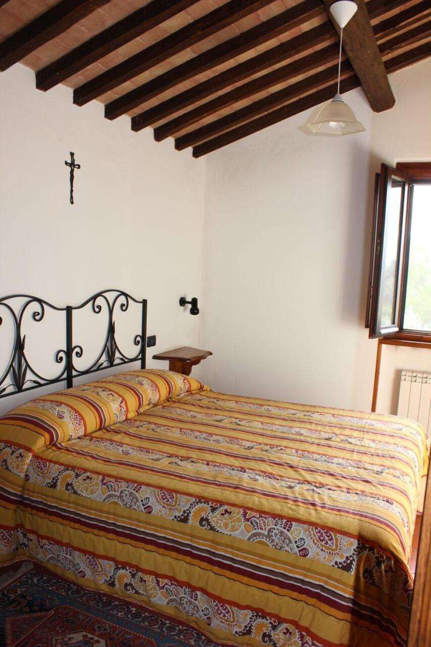 Agriturismo La Ginestrella Civitella D'Arna Room photo